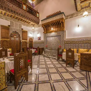 Ouliya Pensión